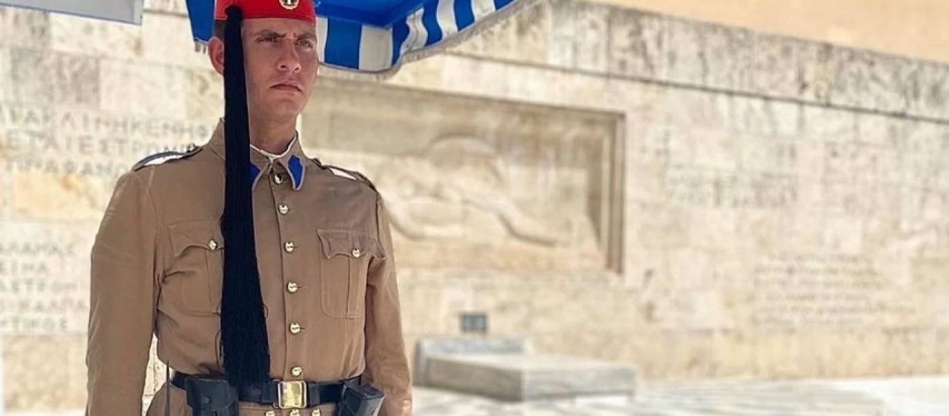 Ο περήφανος ομογενής από ΗΠΑ που υπηρετεί την θητεία του ως εύζωνας: «Έκανα ότι και ο παππούς μου - Ήταν το όνειρό μου»
